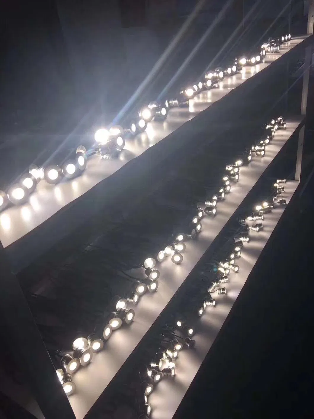 Luz de paso LED IP67 1W Plateada 95lm/W Aceras Camino Jardín Pasarela Escalera Sendero 3